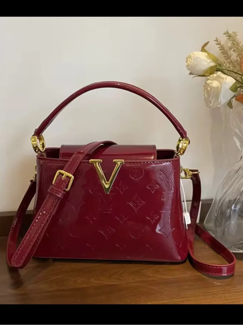 Target sleek red
